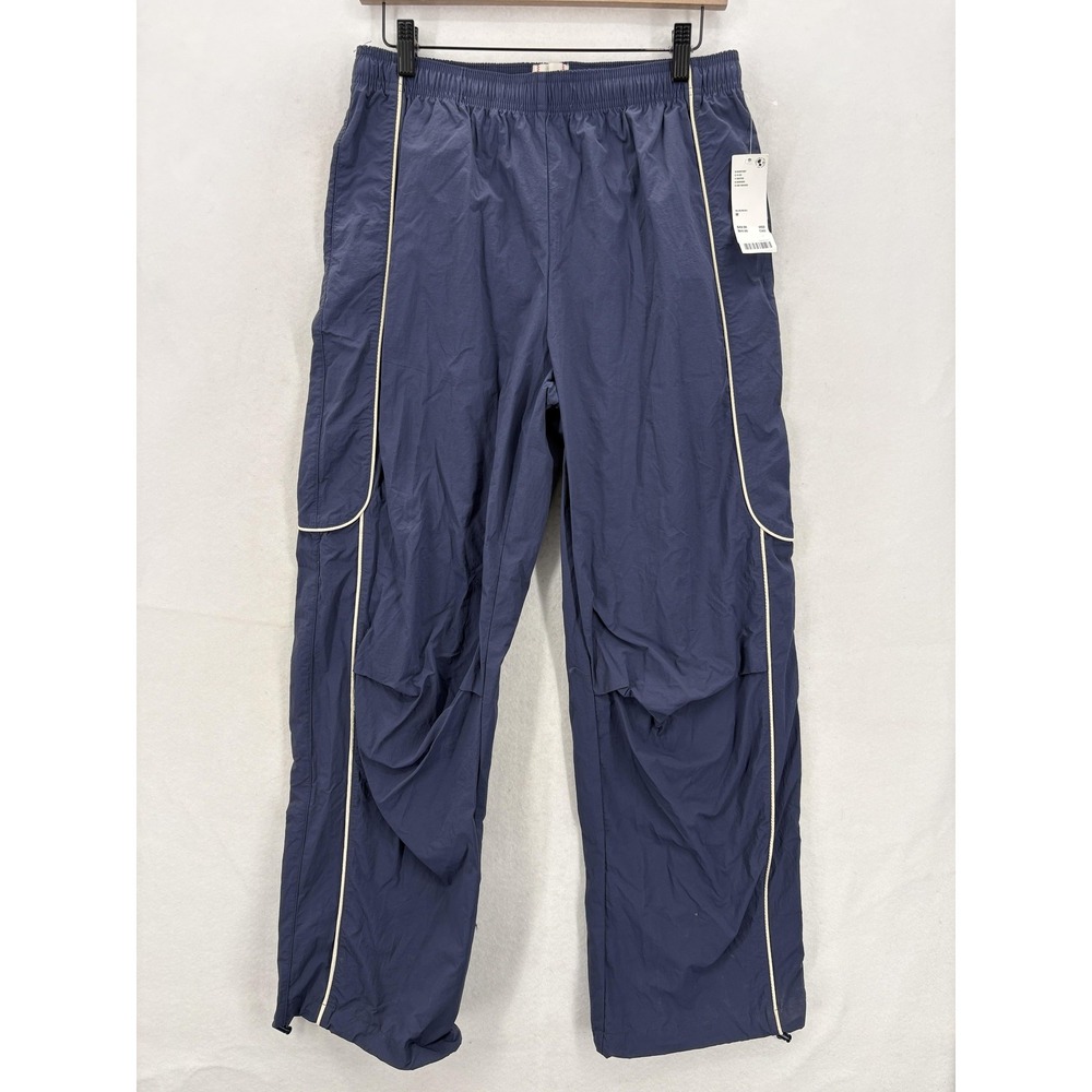 BDG Track Pants Mens Medium Blue Nylon Side Stripe Lightweight Athletic Gym NWT